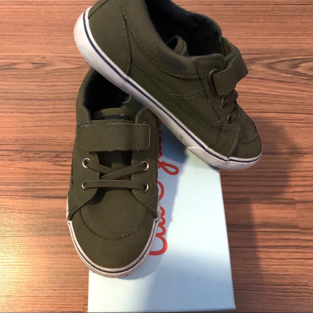 Cat & Jack Avery Olive Sneaker